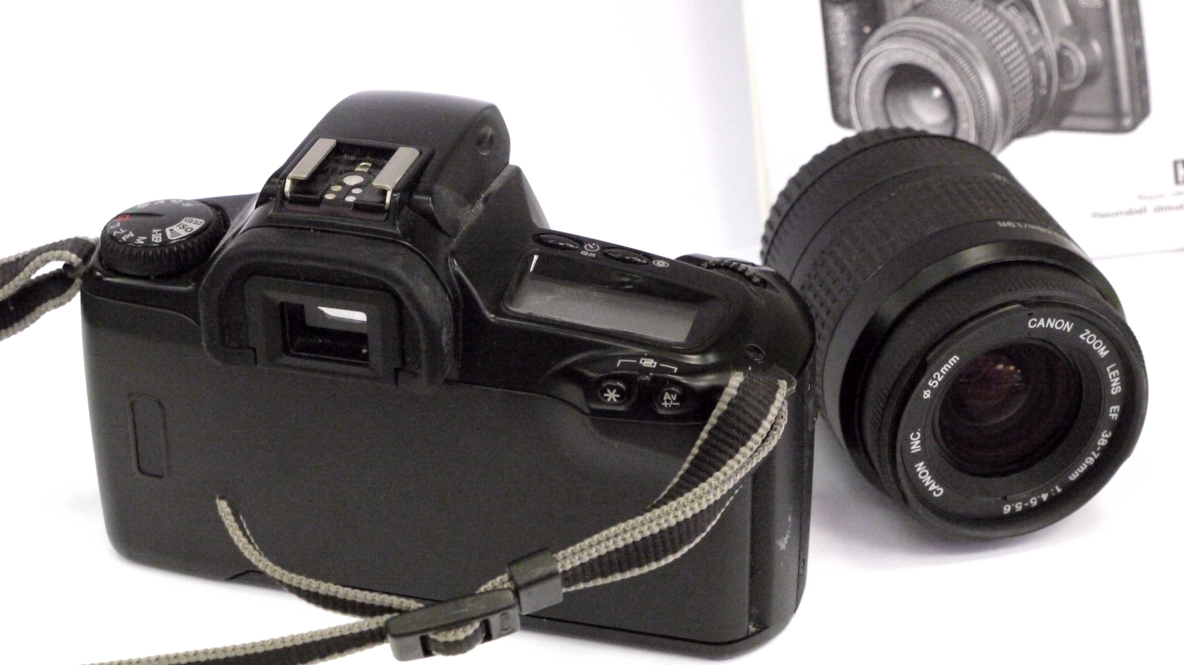 Canon EOS 3000 Kit - Kép2